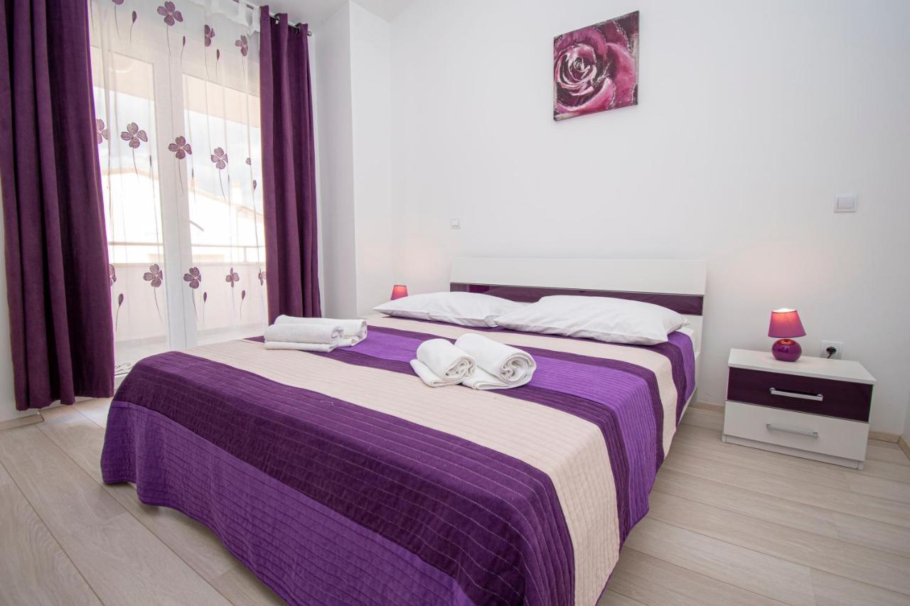 Lotuspoolapart Premantura Ngoại thất bức ảnh